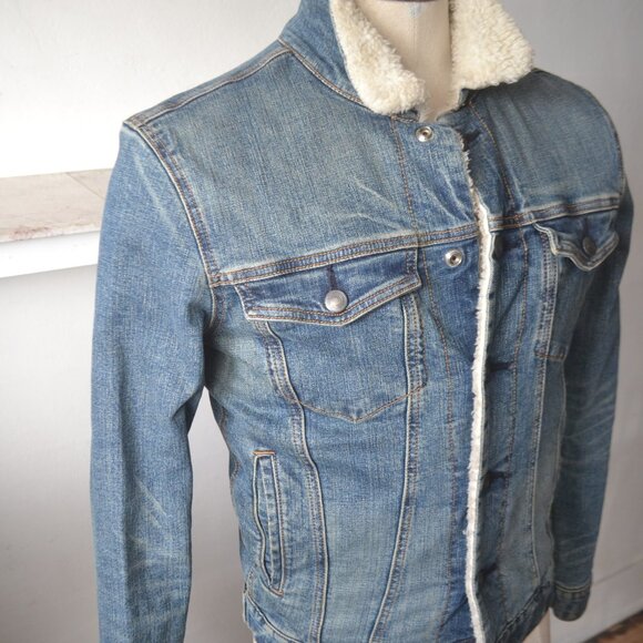 Denim Trucker Jacket/ Sherpa Lined Goodfellow Jacket/ S/M - Picture 4 of 8